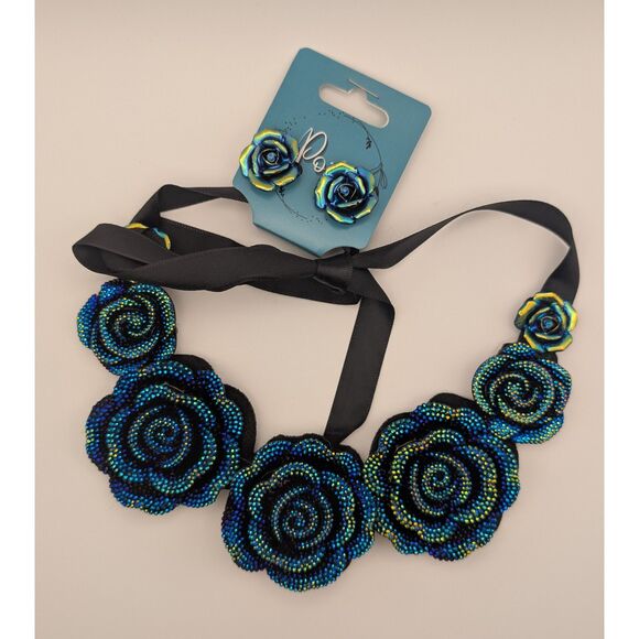 Poise Matching Flora Earrings and Necklace Set - Picture 1 of 1